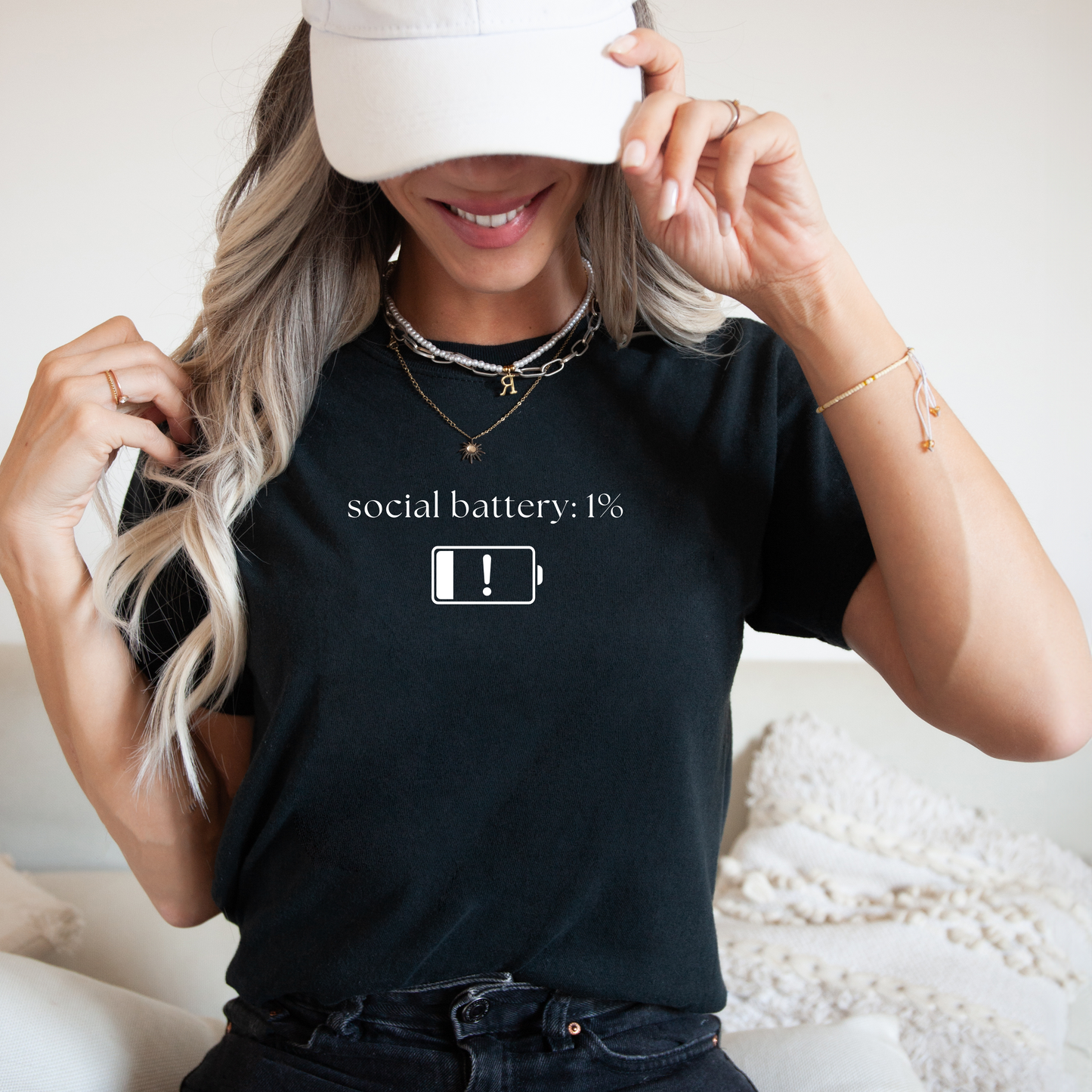Social Battery 1% T-Shirt – Funny Introvert Tee, Low Battery Graphic Shirt, Minimalist Social Energy Tee